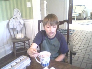 casey-coloring-eggs