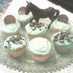 kentucky-derby-cupcakes3 kentucky-derby-cupcakes3