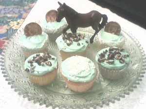 kentucky-derby-cupcakes3 kentucky-derby-cupcakes3