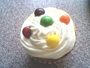skittle-cupcake1 skittle-cupcake1