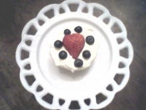 4th-poke-cupcakes4 4th-poke-cupcakes4