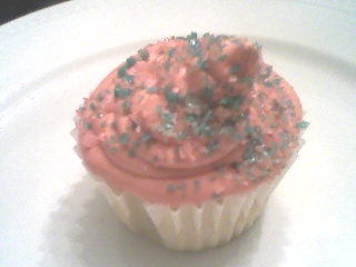 cotton-candy-cupcakes14 cotton-candy-cupcakes14