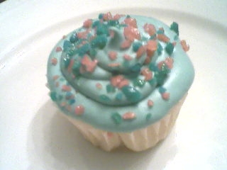 cotton-candy-cupcakes15 cotton-candy-cupcakes15