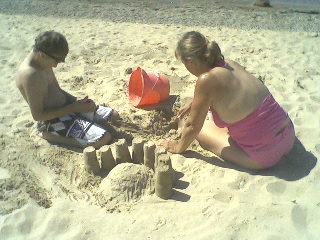 lake-michigansand-castle2