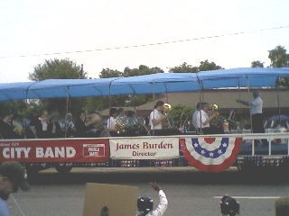 parade-740911