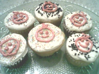 Cupcakes for a Cause.4