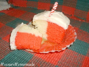 Candy Cane Cupcakes.fixed.1