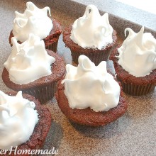 Red Velvet Cupcakes.fixed.5
