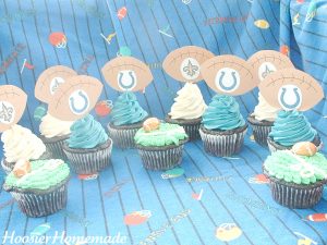Super Bowl Cupcakes.new.fixed