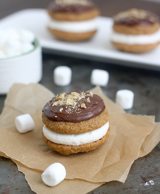 S'mores Whoopie Pies