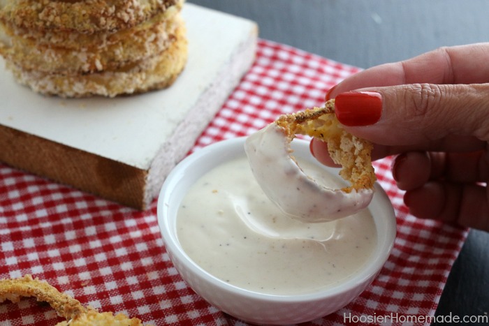Oven Baked Onion Rings Recipe with Ranch Dipping Sauce