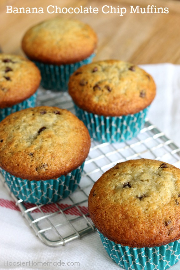 These simple and easy Banana Chocolate Chip Muffins are perfect for breakfast, snack, lunches, and more! Pss...they are good for you too! Pin to your Recipe Board!