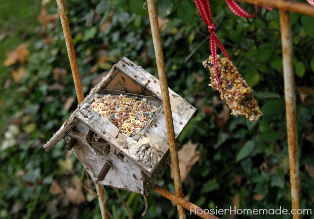 Vintage Recycled Bird Feeding Station :: HoosierHomemade.com