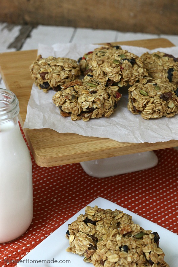 BREAKFAST COOKIES -- Whip up a batch or two and have them ready for the busy mornings! Pack them in lunches, enjoy as an afternoon snack or while you are relaxing in the evening! 