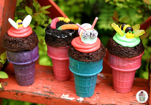 Bug Cone Cupcakes on HoosierHomemade.com