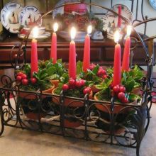 CONFESSIONS-OF-A-PLATE-ADDICT-Christmas-Centerpiece_220