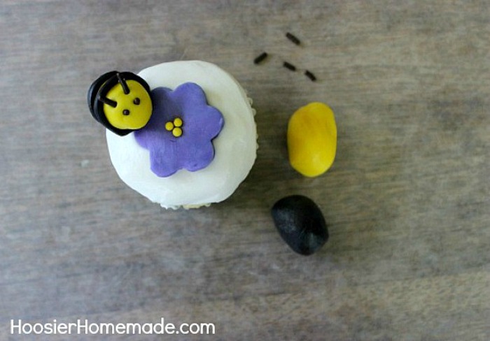 Bumblebee made with Candy Clay