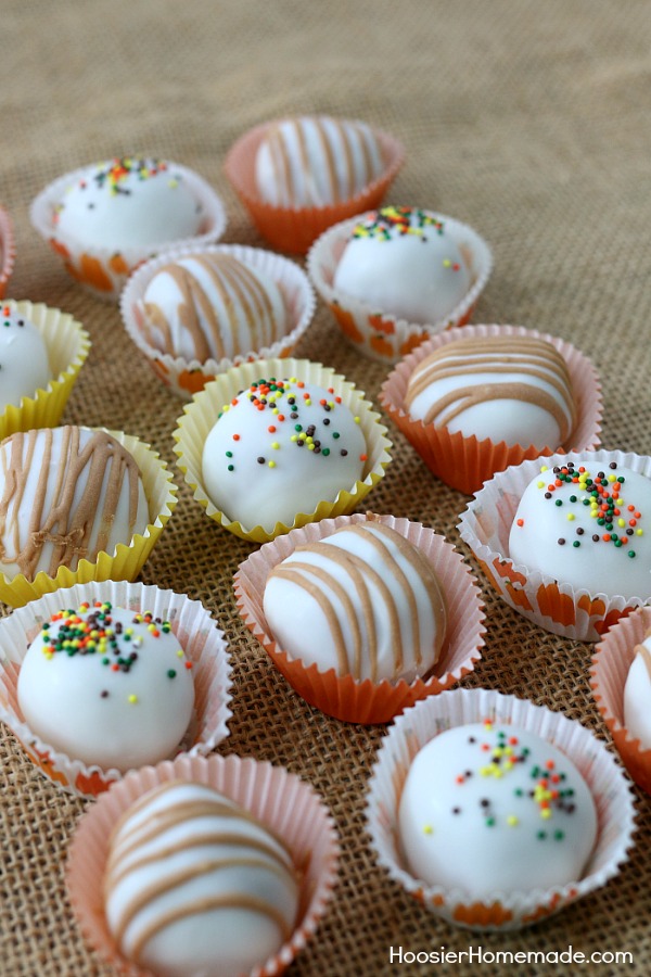 CARAMEL APPLE COOKIE TRUFFLES -- The perfect Fall treat for any occasion! 