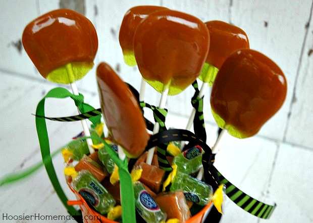 Homemade Caramel Apple Pops | Just 2 ingredients to make this delicious Fall Treat | Recipe on HoosierHomemade.com