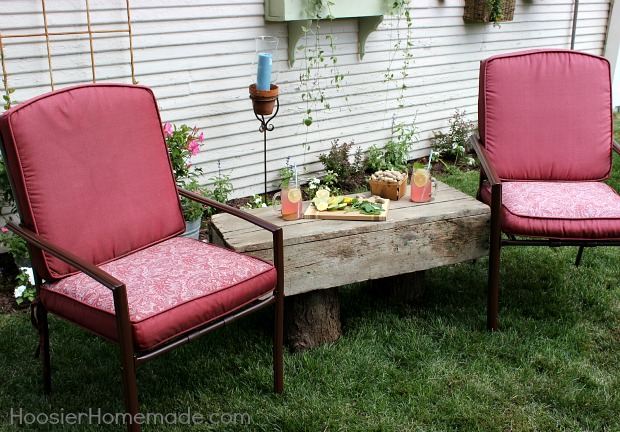 How to Paint Chairs: Quick Fix for Rust :: Tutorial on HoosierHomemade.com