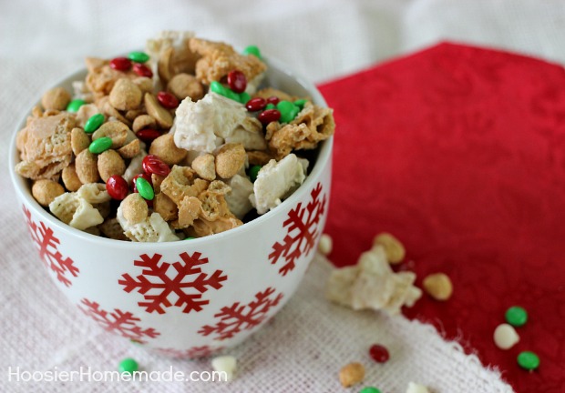 Peanut Butter & Chocolate Chex Party Mix | 15 minute treat | Recipe on HoosierHomemade.com