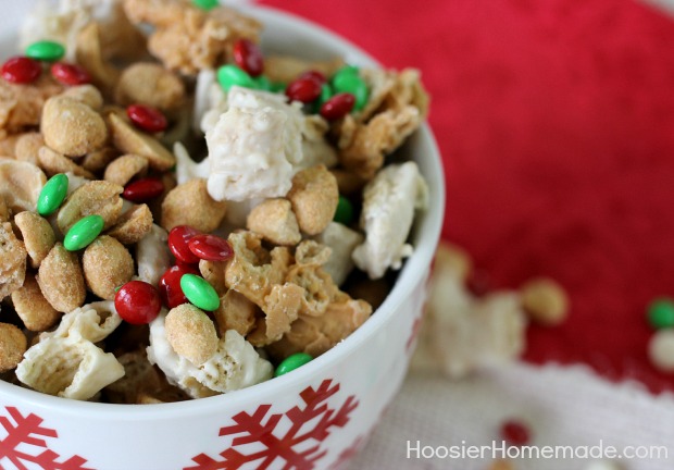 Peanut Butter & Chocolate Chex Party Mix | 15 minute treat | Recipe on HoosierHomemade.com