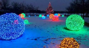 Christmas-Light-Balls-FEATURE