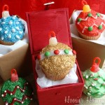 Christmas Ornament Cupcakes.featured