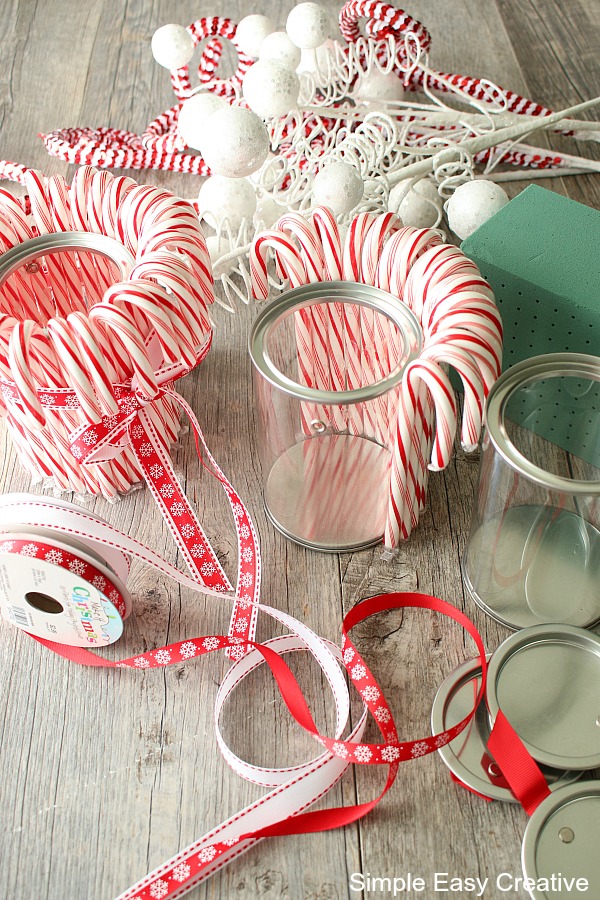 centerpieces with candy cane theme