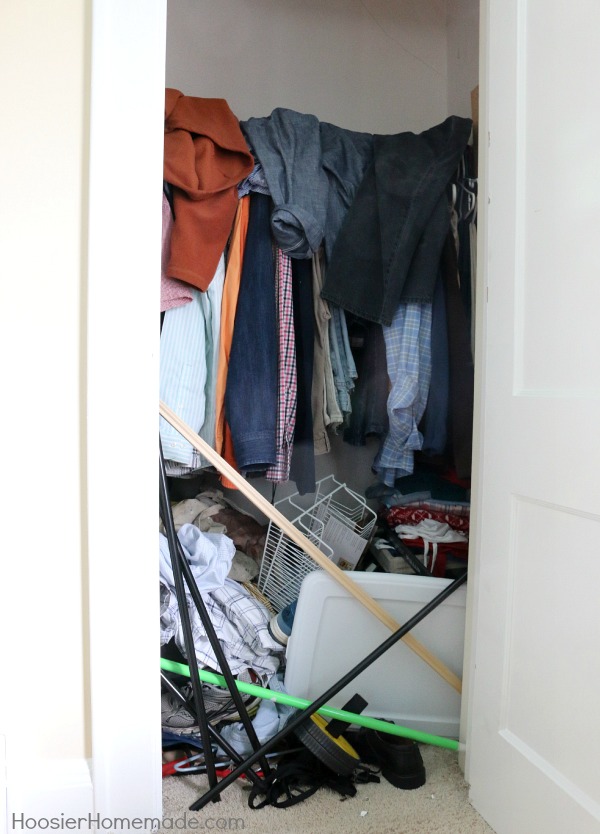 Closet Organizing-before-D