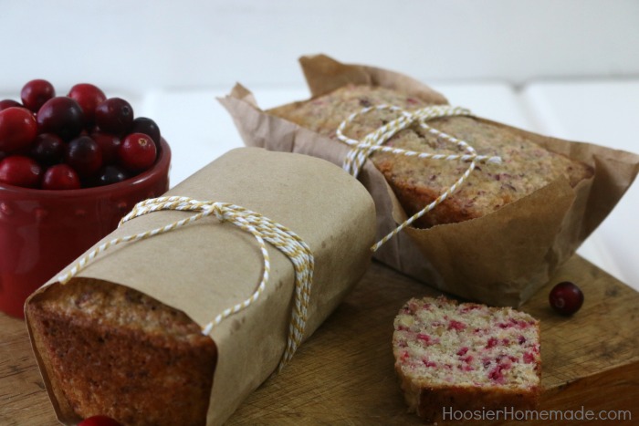 CRANBERRY BREAD RECIPE -- This easy to make Cranberry Bread has a hint of orange, is moist and full of flavor! It's perfect for gift giving too!