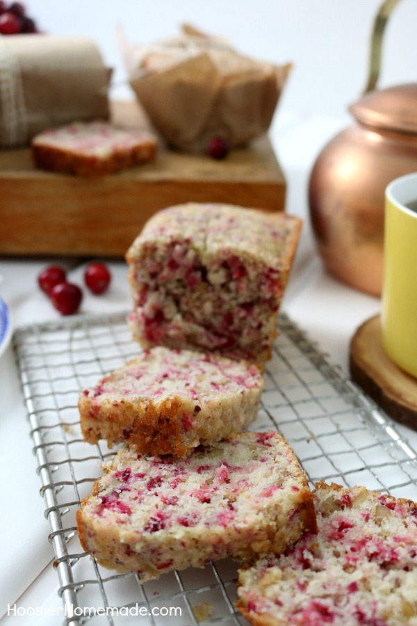 CRANBERRY BREAD RECIPE -- This easy to make Cranberry Bread has a hint of orange, is moist and full of flavor! It's perfect for gift giving too!