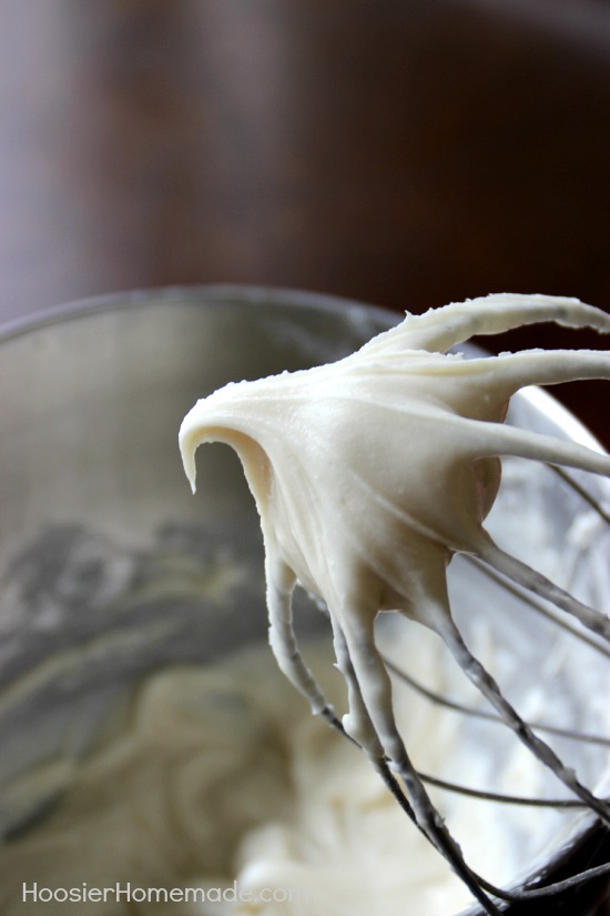 Cream Cheese Frosting Recipe with only 3 ingredients.
