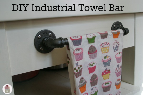 Rustic Modern DIY Paper Towel Holder