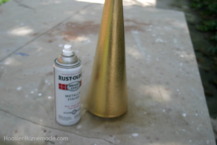 DIY OLYMPIC TORCH - Celebrate the Olympic Games with this fun Olympic Torch! The kids can help make it too! Use it for your Backyard Olympic Games! 