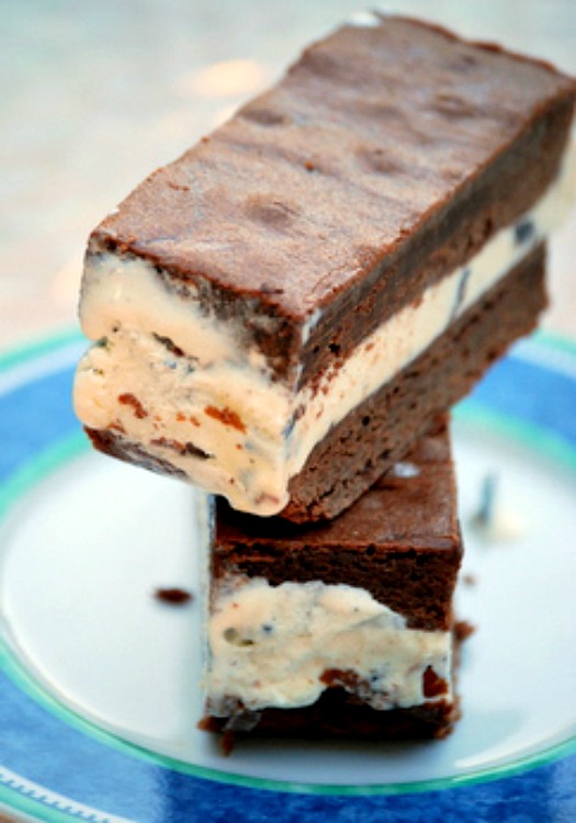 Mint Chocolate Chip Ice Cream Brownie Sandwiches