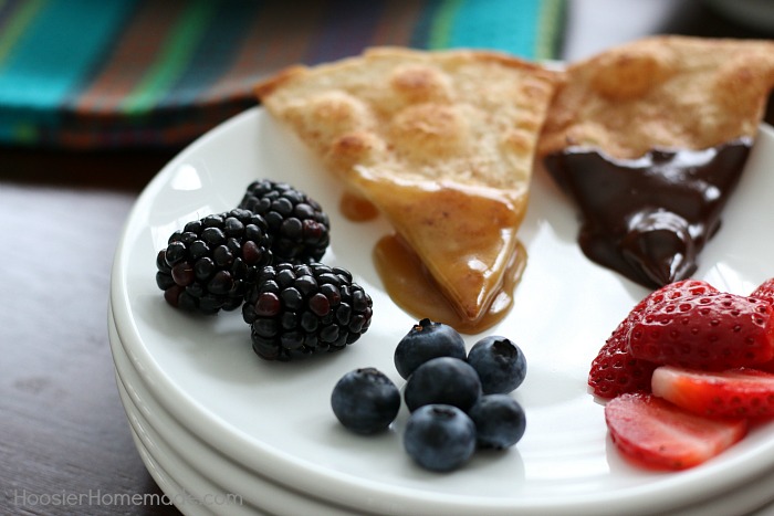 Dessert Fondue with fruit