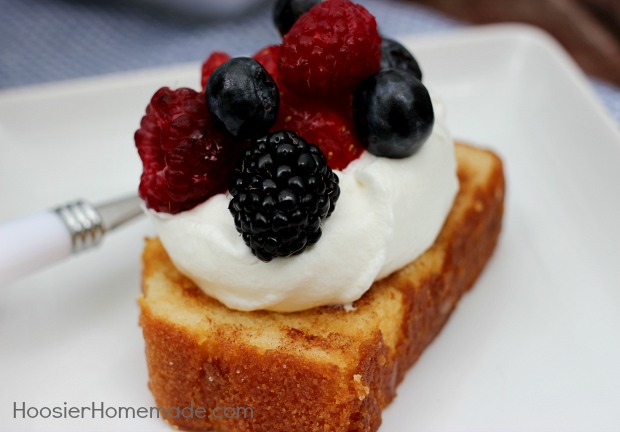 Grilled Pound Cake | Recipe on HoosierHomemade.com
