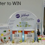 Duncan Hines and Wilton Holiday Sweet Treat Giveaway :: HoosierHomemade.com