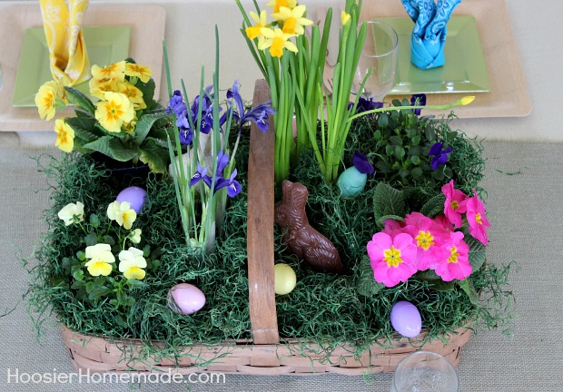 Easter Tablescape :: HoosierHomemade.com