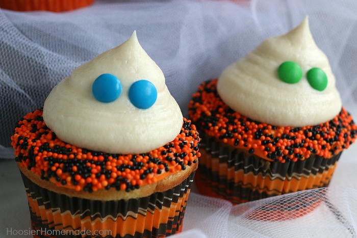 Easy Ghost Cupcakes