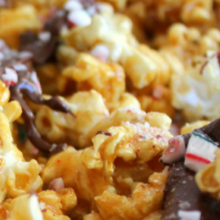 Easy-Gourmet-Microwave-Caramel-Corn-Recipe.feauture