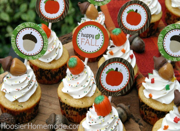 Fall Cupcakes with Candy Acorns + FREE Cupcake Toppers :: Available on HoosierHomemade.com
