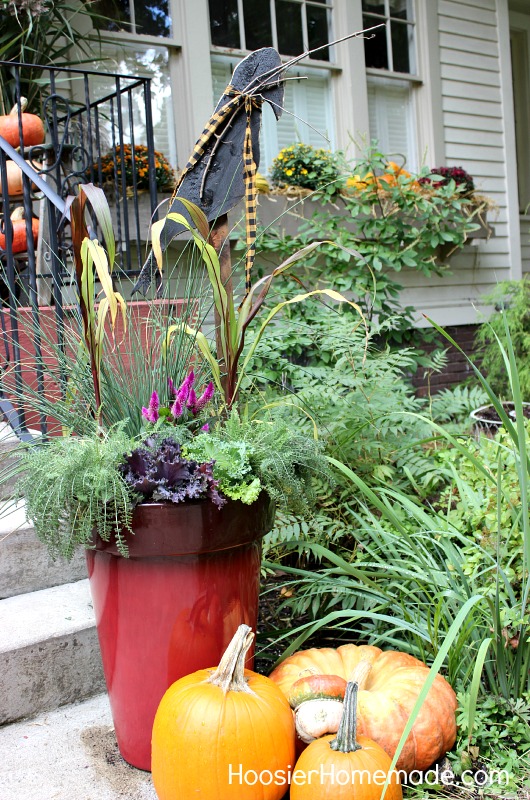 Fall Container Garden :: Instructions on HoosierHomemade.com