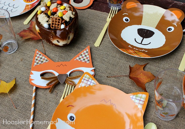 Fall Party for Kids with Woodland Creature Mask Tutorial :: Available on HoosierHomemade.com