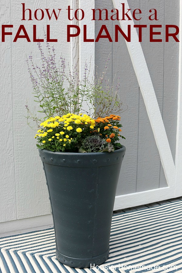 FALL OUTDOOR PLANTER -- Learn how to make this easy Fall planter!