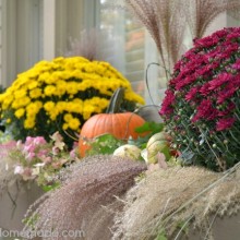 Fall Outdoor Decorating | How to Decorate Window Boxes | on HoosierHomemade.com