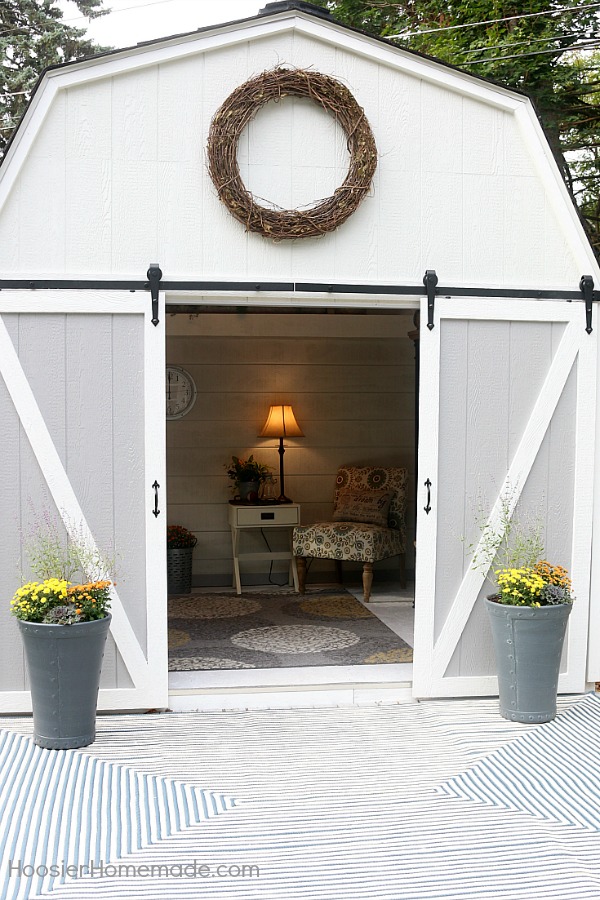 SHE SHED -- This Farmhouse She Shed is AMAZING! Grab a cup of coffee or a glass of wine and be inspired to create a space of your own!
