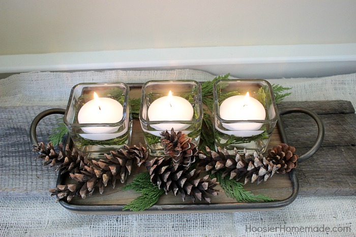 FARMHOUSE WINTER DECOR -- Use what you have on hand to turn your home into a cozy space with these Winter Decorations. 