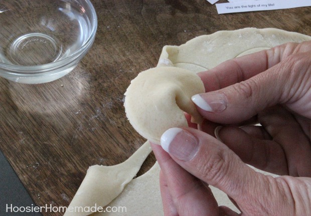 Easy Semi-Homemade Fortune Cookies | Recipe on HoosierHomemade.com